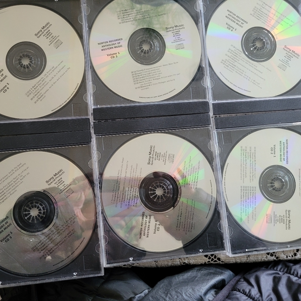 Norton* Anthology of Western Music* set of (6 CDS UNIVERSITY THEORY)Set of 6